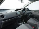 Toyota Yaris Hybrid 2014 года (UK)